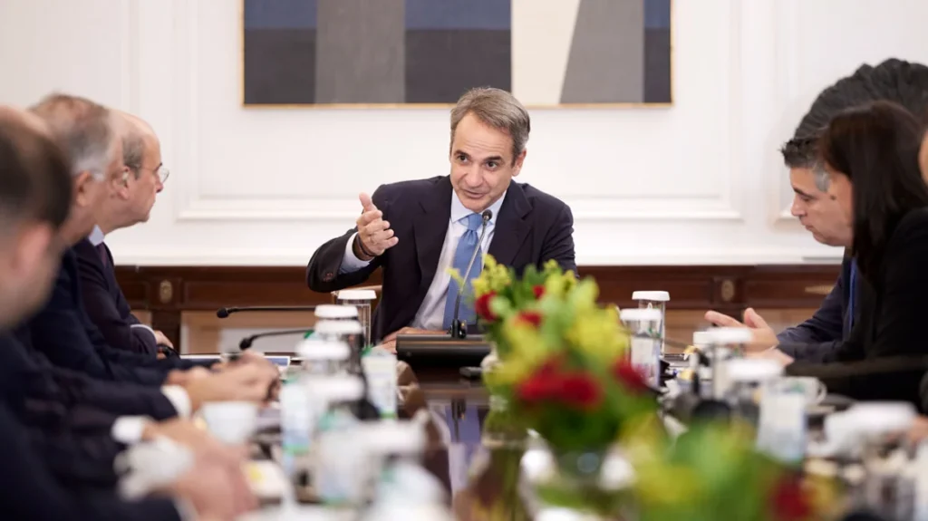 Μητσοτάκης: Κατανοώ τη δυσαρέσκεια των αγροτών για τις καθυστερήσεις, αλλά σε σχέση με το 2024 θα λάβουν μισό δισ. παραπάνω