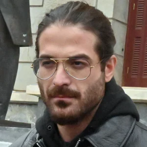 Αθωώθηκε  ο Άρης Μουγκοπέτρος από την κατηγορία της ενδοοικογενειακής απειλής σε βάρος  εν διαστάσει συζύγου του