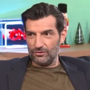 Νίκος Κουρής: Όταν η προσωπική μου ζωή έγινε θέμα, κλείστηκα στο σπίτι μου από αξιοπρέπεια (βίντεο)