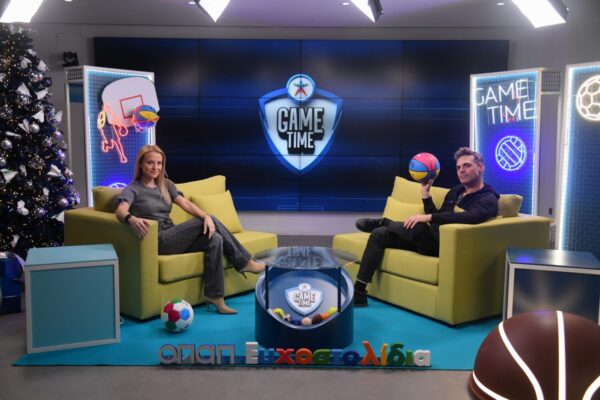 O Γιώργος Παπαγεωργίου στο Game Time στέλνει διπλά χαμόγελα στα παιδιά με τα Ευχοστολίδια του ΟΠΑΠ