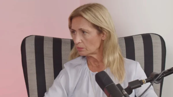 Μαρία Πολύζου: Συγκλονίζει  για τη σεξουαλική κακοποίηση από τον πατέρα της στα 11 της –  Προσπάθησα δύο φορές να βάλω τέλος στη ζωή μου (βίντεο)