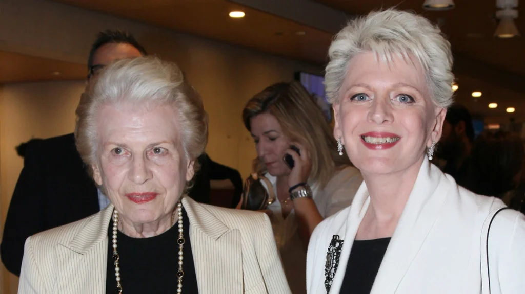 Πέθανε η Σύλβα Ακρίτα, μητέρα της Έλενας, ιστορικό στέλεχος του ΠΑΣΟΚ