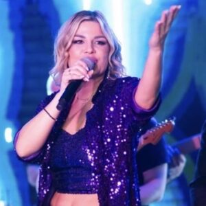 Τζωρτζίνα Νικάκη: Σαρώνει με live εμφανίσεις ανά την Ελλάδα και κλέβει την παράσταση