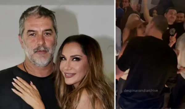 Δέσποινα Βανδή – Βασίλης Μπισμπίκης στη Θεσσαλονίκη: Το φιλί μέσα στο πλήθος και ο χορός του ηθοποιού – Tο βίντεο που έγινε viral