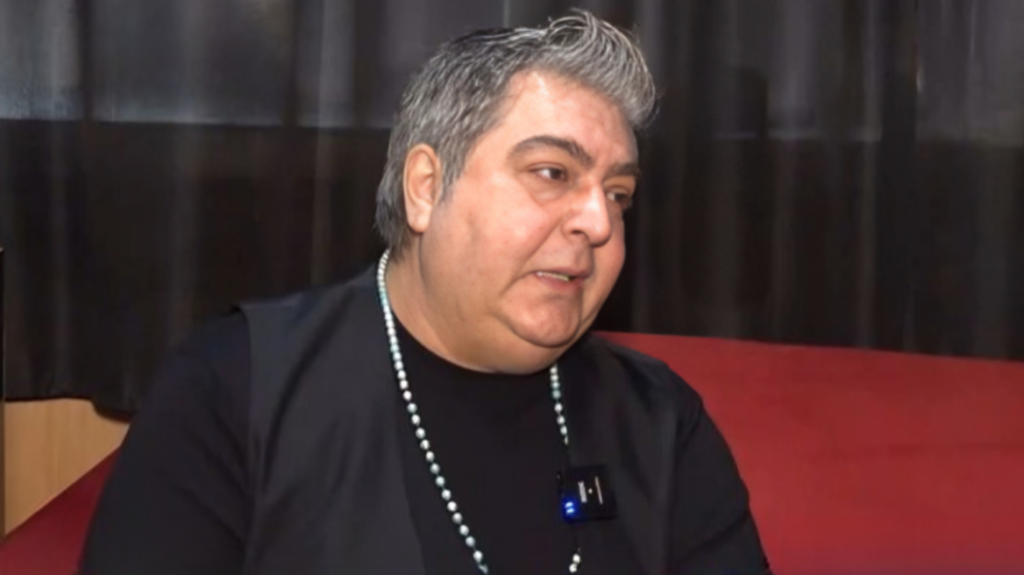 Σώτης Βολάνης: Μπορεί να μου έφυγαν και 600.000 ευρώ για ένα αυτοκίνητο, αλλά δεν το μετανιώνω (βίντεο)