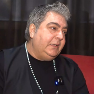 Σώτης Βολάνης: Μπορεί να μου έφυγαν και 600.000 ευρώ για ένα αυτοκίνητο, αλλά δεν το μετανιώνω (βίντεο)