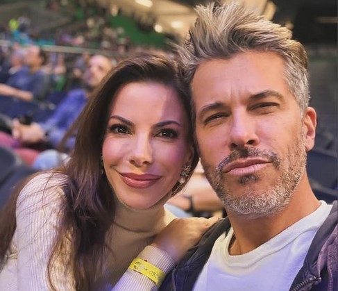 Χάρης &Αντελίνα Βαρθακούρη: Τα τρυφερά μηνύματα και οι φωτογραφίες για την επέτειο γάμου