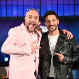 «Στην αγκαλιά του Φάνη»: Γιώργος Λιβάνης, Ιωάννης Απέργης, Νεφέλη Μεγκ – Καλεσμένοι «φωτιά» – Τρέϊλερ