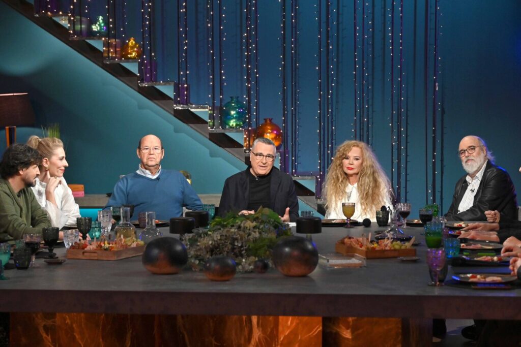 ΕΡΤ1: #Παρέα με τον Γιώργο Κουβαρά – Η Ελένη Δήμου συναντά φίλους, συνεργάτες και… τα τραγούδια μιας σπουδαίας καριέρας! – Σάββατο 24.01.2026