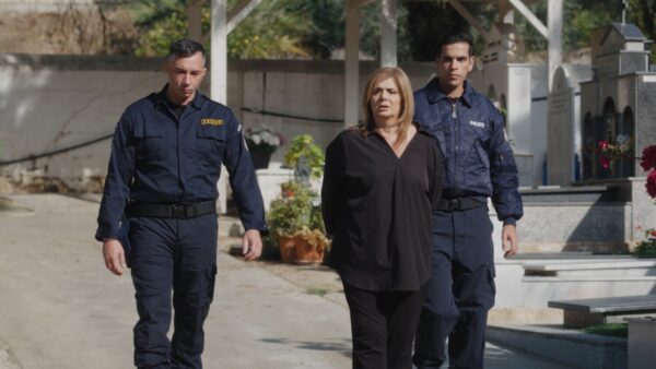 «Η γη της ελιάς»: Η Ασπασία συλλαμβάνεται και προφυλακίζεται για τη δολοφονία του Δημοσθένη – Τρέϊλερ