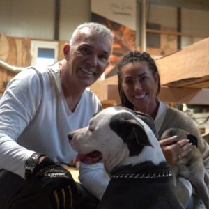 Pet Stories:  Στην παρέα μας ο τραγουδιστής Στέλιος Ρόκκος και η σύζυγός του Λελέ Γκόφα – Δείτε το τρέϊλερ