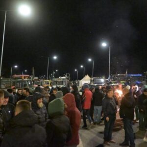 Οι αγρότες  της Λάρισας και της Καρδίτσας λένε «όχι» στη συνάντηση με τον Κυριάκο Μητσοτάκη