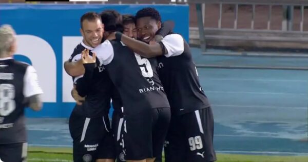 Ατρόμητος – ΟΦΗ 1-2: Με πρωταγωνιστή Φούντα οι Κρητικοί πέρασαν από το Περιστέρι και «πάτησαν» 8αδα