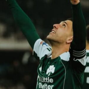 Παναθηναϊκός – Αρης 3-0: Χατ τρικ Μπακασέτα και τώρα… ΠΑΟΚ για τον τελικό