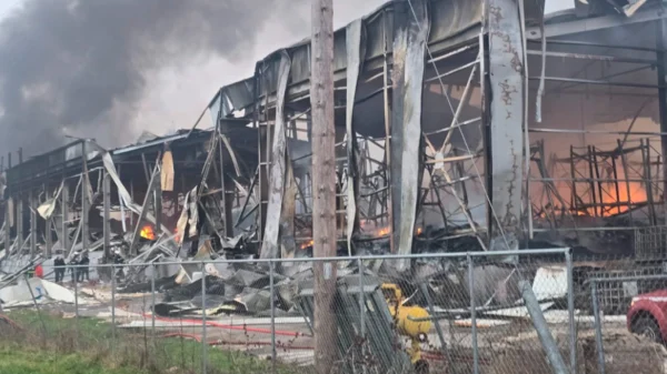 Τρίκαλα – Τραγωδία στο εργοστάσιο της «Βιολάντα»: Τέσσερις νεκρές εργαζόμενες  από την έκρηξη και τη φωτιά – Ακόμη μία αγνοείται