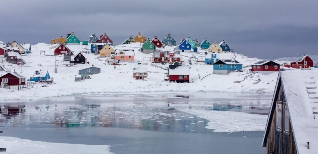 CNN : Η Γροιλανδία και τι πρέπει να προσέξει ο Τράμπ παίρνοντας μαθήματα από τον Θουκυδίδη, την αρχαία Αθήνα και τη Μήλο