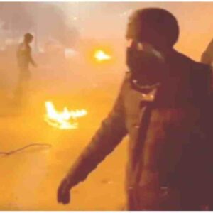 Ιράν: Πάνω από 500 νεκροί – Το καθεστώς δηλώνει ότι είναι «έτοιμο» για πόλεμο εάν οι ΗΠΑ παρέμβουν