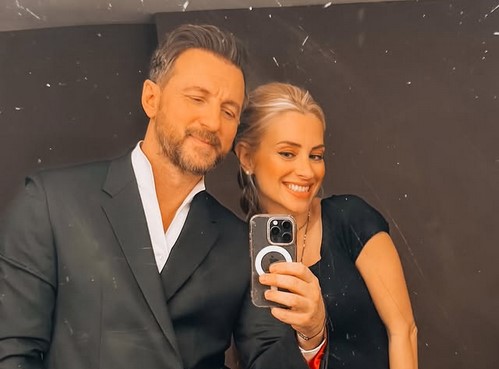 Κώστας Καραφώτης: Γέννησε η σύζυγός του, Κάτια Μάνου – Η ανάρτηση μέσα από το μαιευτήριο