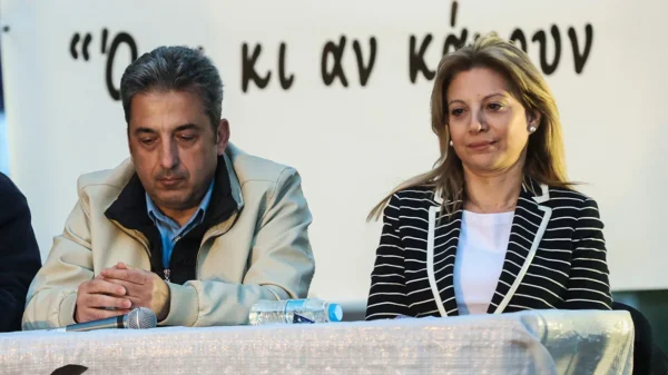 Ασλανίδης κατά Καρυστιανού: Δεν κάναμε τον Σύλλογο για να γίνει κόμμα – Nα παραιτηθεί από την προεδρία του Συλλόγου