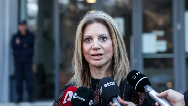 Μαρία Καρυστιανού: Κουρελόχαρτο το Σύνταγμα, καταργήστε το Αρθρο 86 για την ατιμωρησία των πολιτικών