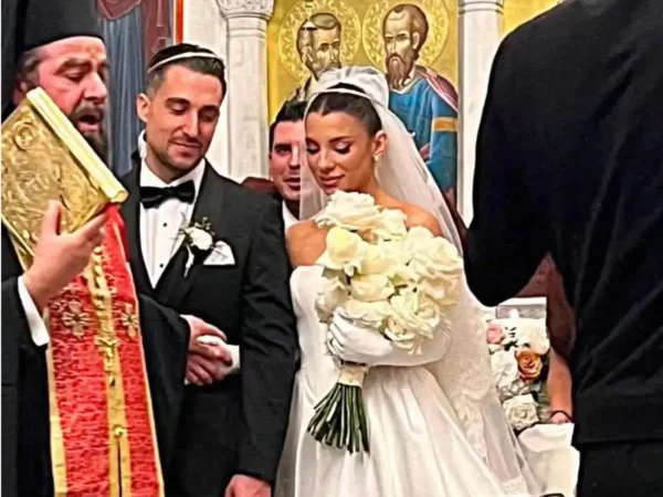 Παντρεύτηκαν Σάκης Κατσούλης και Μαριαλένα Ρουμελιώτη: Οι πρώτες φωτογραφίες