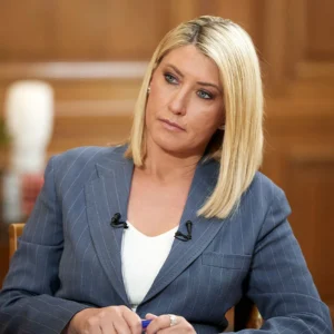 Σία Κοσιώνη: Νοσηλεύεται στην εντατική με πνευμονιόκοκκο, δεν κινδυνεύει η ζωή της