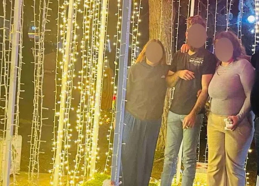 «Ο πατέρας μας βίαζε και τις δύο αδερφές μου, η μητέρα μας τα ήξερε όλα», λέει ο αδελφός που έκανε την καταγγελία