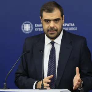 Π. Μαρινάκης: Την Τετάρτη η ανακοίνωση των μέτρων είτε παραστούν αγρότες είτε όχι – Τα όρια έχουν εξαντληθεί