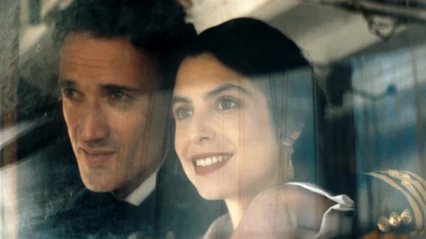 Χαμός στο Twitter  με τη Μεγάλη Χίμαιρα: «Από τις πιο έντονες ερωτικές σκηνές σε σειρά, μπράβο στον Κωνσταντίνου και την Πελούζο για την τόλμη τους»