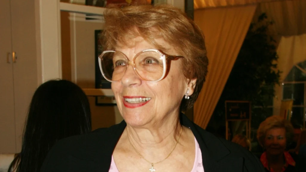 Μέλπω Ζαρόκωστα: Ήταν ένας πολύ δυνατός και ακούραστος άνθρωπος, αγωνίστηκε σκληρά, είπε ο γιος της (βίντεο)