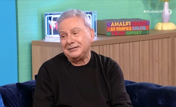 Μανώλης Μητσιάς: Δεν θέλω να τραγουδήσω άλλο, δεν έχω κάτι σπουδαίο να πω  (βίντεο)