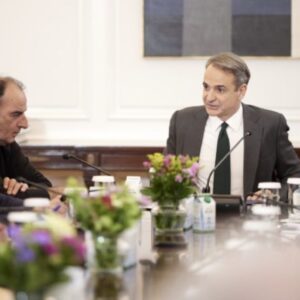 Μαραθώνια συνάντηση: «Ναι» σε τεχνικές βελτιώσεις είπε ο Μητσοτάκης – Δεν είμαστε ικανοποιημένοι, οι αποφάσεις θα ληφθούν στα μπλόκα», δηλώνουν οι αγρότες