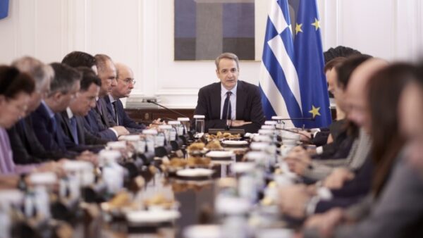 Μητσοτάκης για την τραγωδία στο εργοστάσιο «Βιολάντα»: Η σκέψη μας με τις οικογένειες των θυμάτων – Η Πυροσβεστική ερευνά για να αποδοθούν ευθύνες