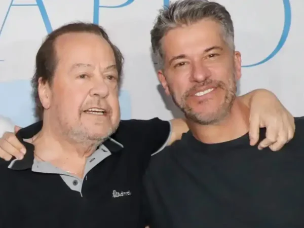 Γιάννης Πάριος για Χάρη Βαρθακούρη: «Είναι πολύ μεγάλος τραγουδιστής, αλλά άτυχος» (βίντεο)