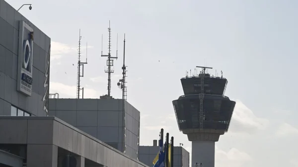 ΥΠΑ για FIR Αθηνών: Μαζική παρεμβολή σχεδόν σε όλες τις συχνότητες, πρωτοφανές περιστατικό