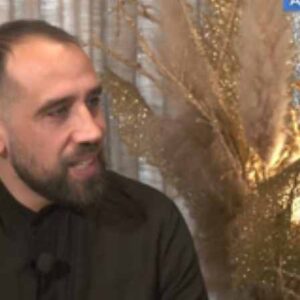 Βασίλης Πορφυράκης: Στο κεφάλι της μάνας μου είχε βγει ένας σταυρός, 40 μέρες πριν πεθάνει (βίντεο)