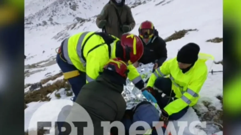 Ταΰγετος: Καρέ – καρέ η επιχείρηση απεγκλωβισμού των 8 ορειβατών – Στο νοσοκομείο οι 4 τραυματίες (βίντεο)