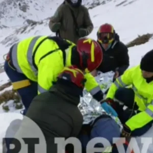 Ταΰγετος: Καρέ – καρέ η επιχείρηση απεγκλωβισμού των 8 ορειβατών – Στο νοσοκομείο οι 4 τραυματίες (βίντεο)