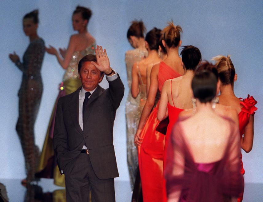 Πέθανε ο Βαλεντίνο , είδωλο της ιταλικής μόδας στα 93 του χρόνια