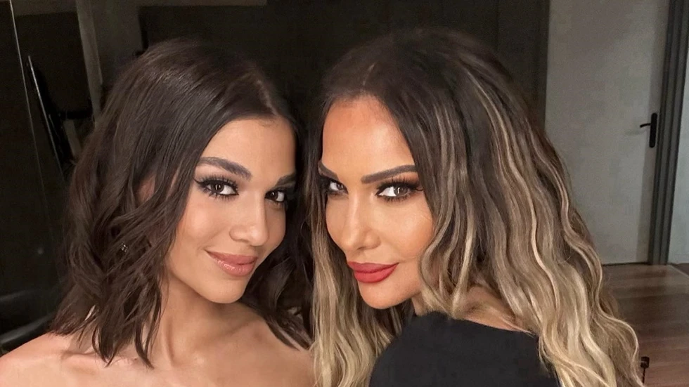 Δέσποινα Βανδή – Μελίνα Νικολαίδη: Viral το βίντεο  που τραγουδούν μαζί