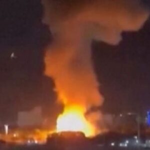 Τράμπ: Συλλάβαμε τον πρόεδρο της Βενεζουέλας Μαδούρο και τη σύζυγο του εν μέσω μεγάλης κλίμακας επιθέσεων