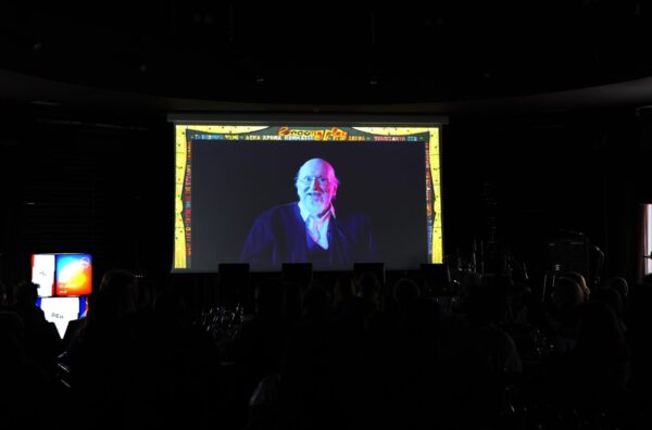 Σαββόπουλος «Long Play» στο Θέατρο Άλσος ΔΕΗ: Η εκδήλωση του ΣΚΑΪ – φόρος τιμής στον σπουδαίο δημιουργό