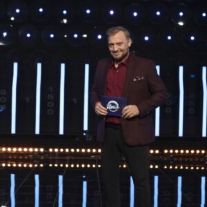 «The Wall»: Το δυνατό δίδυμο που θέλει να ζήσει μια εμπειρία ζωής το Σάββατο στις 21.00 στον ΣΚΑΪ – Δείτε τρέϊλερ