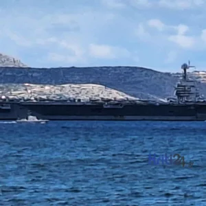 Στη Σούδα το μεγαλύτερο αεροπλανοφόρο στον κόσμο USS «Gerald R. Ford» –  Έχει μήκος 333 μέτρα και μπορεί  να μεταφέρει 75 μαχητικά – Δείτε φωτογραφίες και βίντεο