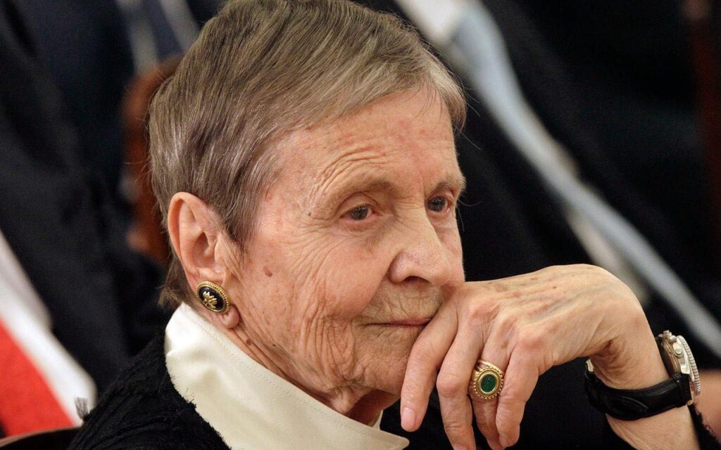 H EΡΤ τιμά την μνήμη της Ελένης Γλύκατζη – Αρβελέρ με ειδικά αφιερώματα στην τηλεόραση  στα ραδιόφωνα και στο ERTFLIX