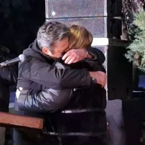 Τέμπη: «Το παιδί μου λοιδορήθηκε όσο τίποτε» – Ξεσπά η μητέρα του νεκρού  μηχανοδηγού Σπύρου Βούλγαρη (βίντεο)