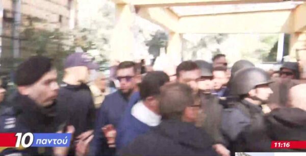 Επεισόδια στο νοσοκομείο Νίκαιας: «Κινδύνευσε η σωματική μου ακεραιότητα, η βία του ΚΚΕ και της ΑΝΤΑΡΣΥΑ δεν μπορεί να επικρατήσει», δήλωσε ο Γεωργιάδης (βίντεο)