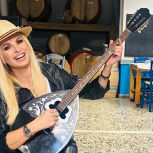 «HappyHours»: Μία ονειρική βόλτα στον Εθνικό Κήπο και μετά πάμε για φαγητό και γλέντι στον Βοτανικό