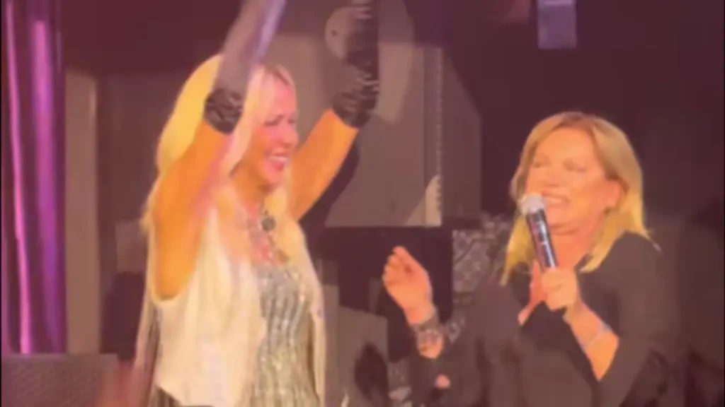 Η Μαρία Καβογιάννη πήρε το μικρόφωνο από την Άννα Βίσση και ξεσήκωσε τον κόσμο με το «I Will Survive» – Βίντεο