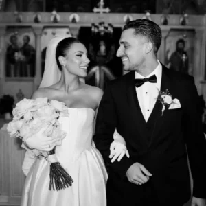 Μαριαλένα Ρουμελιώτη – Σάκης Κατσούλης: Νέες φωτογραφίες από τον γάμο τους